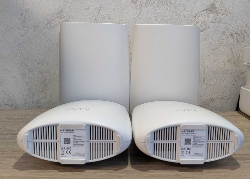 Netgear Orbi RBR50v2 / Sistem MESH Netgear