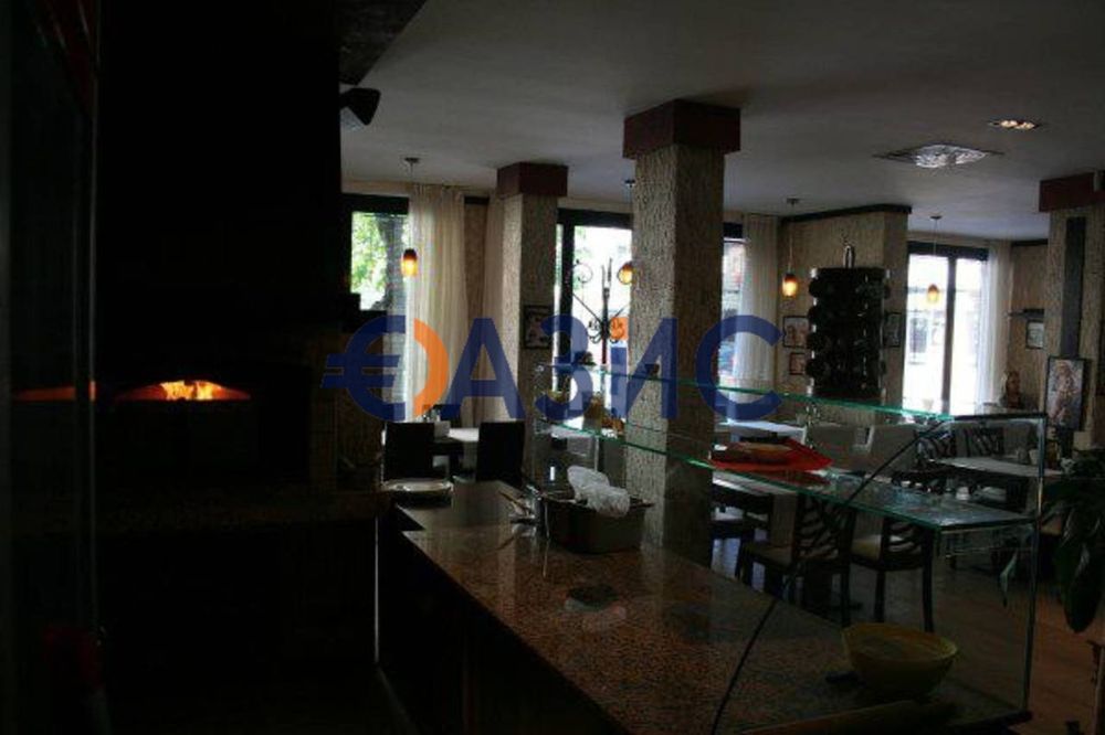 Продава се Заведение в Несебър - 450 кв.м за 1112 €/кв.м - Снимка #9