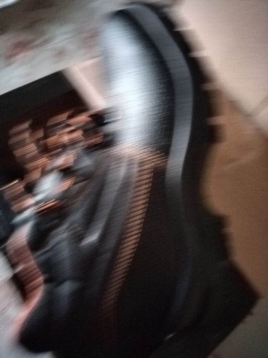 Нови работни обувки н. 42