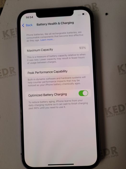 IPhone 12 kafolati bilan kòp ishlatilmagan