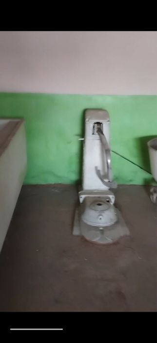 Продается мешалки,печи, все для выпечки