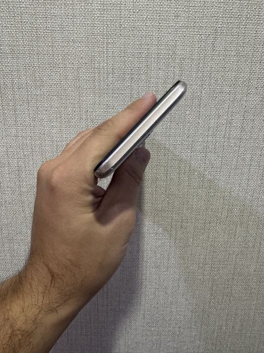 Oppo a5 2020 белого цвета