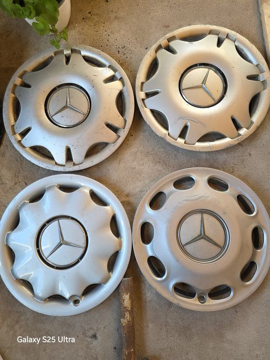 Продавам оригинални тасове 15 и 16 цола за Mercedes Мерцедес