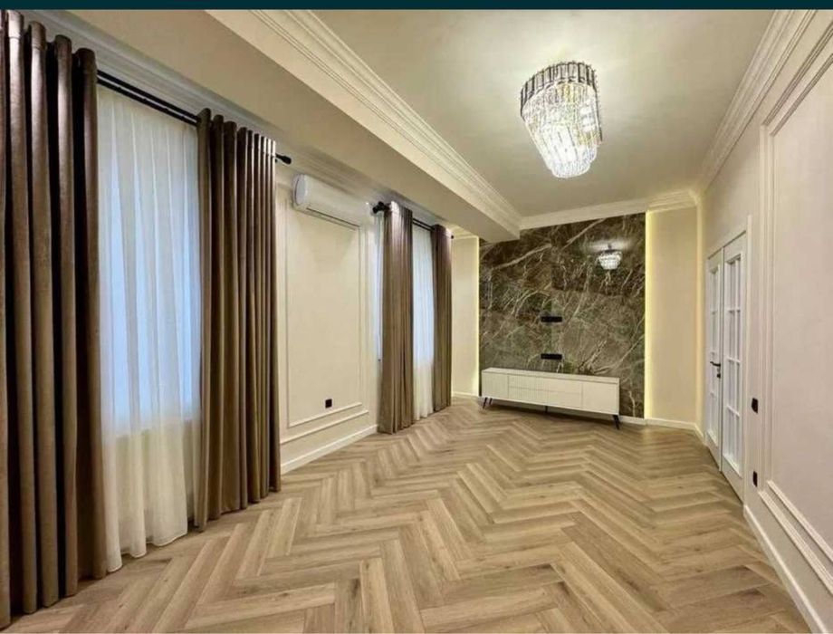 Сдаётся с 1 апрелья г 2 ком кв  Lux квартира в элитном ЖК Гринвич