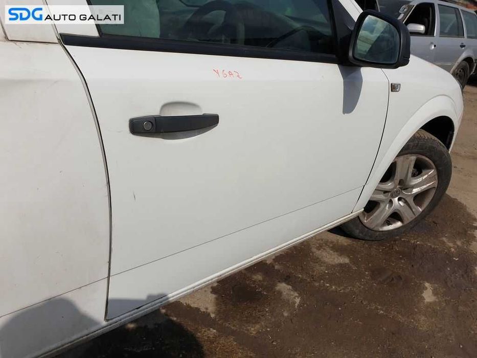Usa Usi Portiera Portiere Dreapta Fata Dezechipata Opel Astra H 2004 - 2010 Culoare Y GAZ
