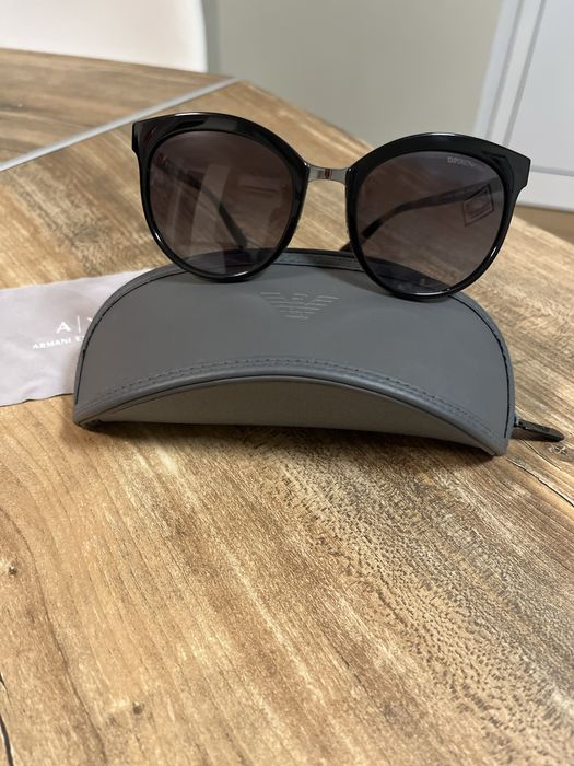 Дамски слънчеви очила Emporio Armani