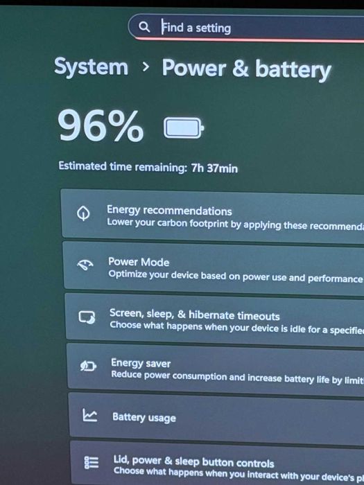 Dell XPS 9570 i7/32RAM/512GB SSD/4k touchscreen