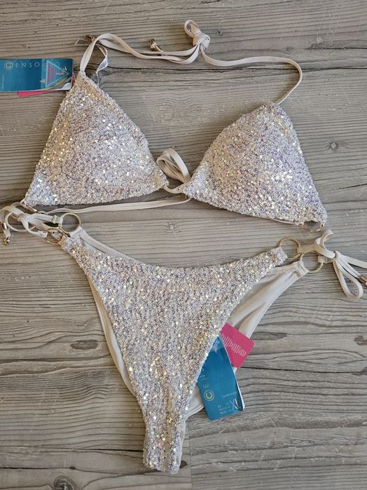 Бански комплект.