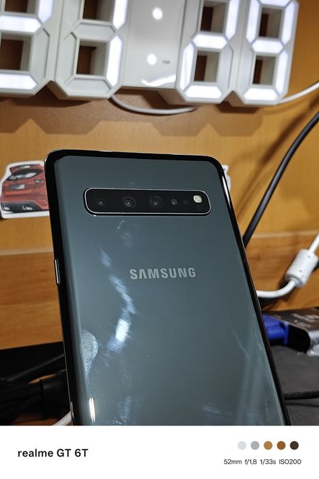 Samsung S10+ 5G телефон