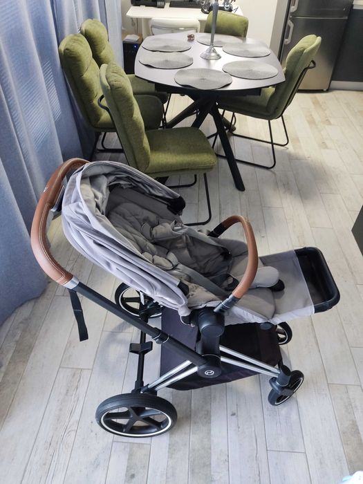 Детска количка Cybex в много добро състояние