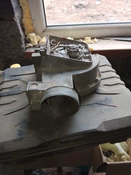 ДМРВ автомобильный б/у