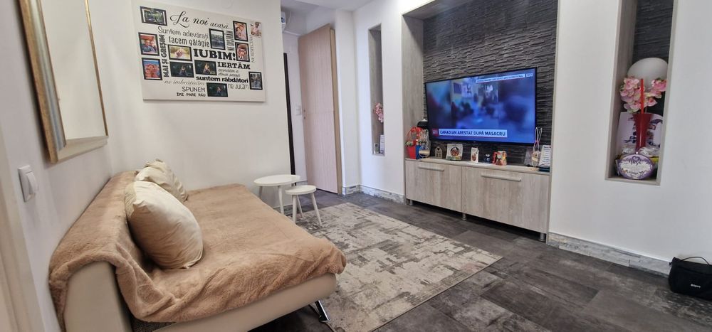 Selimbar Selimbar  3 decomandate 98000 euro