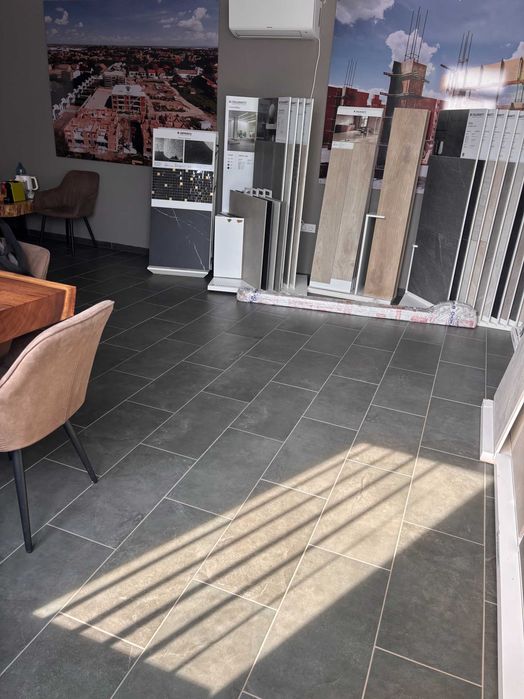 Spatiu Comercial
