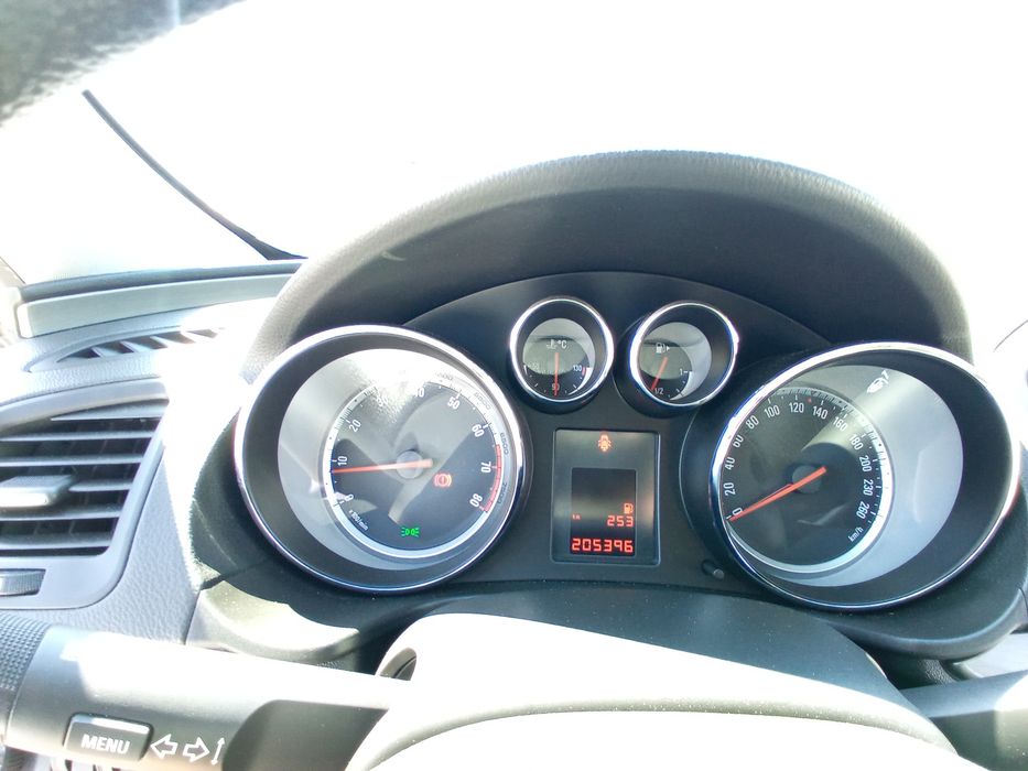 Opel Insignia 1.6 benzina, 2009, 115CP