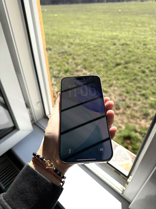 Vând Iphone 16 pro Max