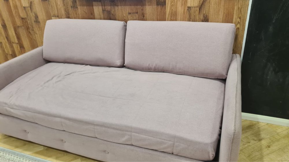 Гостинный диван