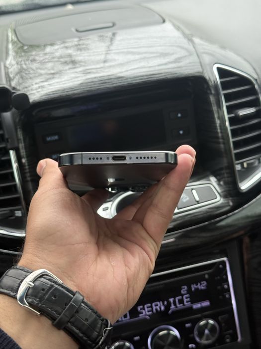 Iphone 15 Pro Max 256 tali