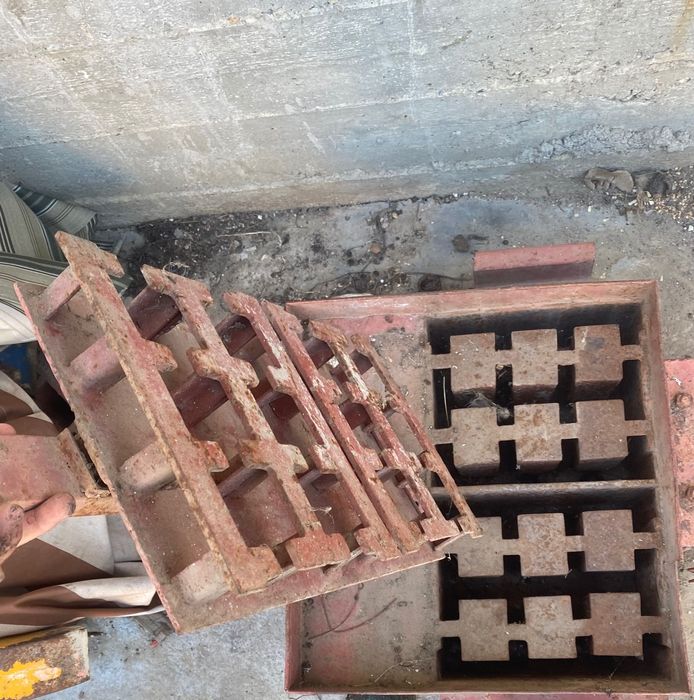 Masina de facut boltari