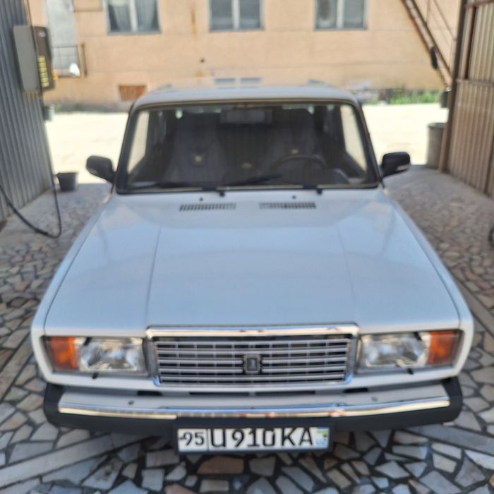 Vaz           2107