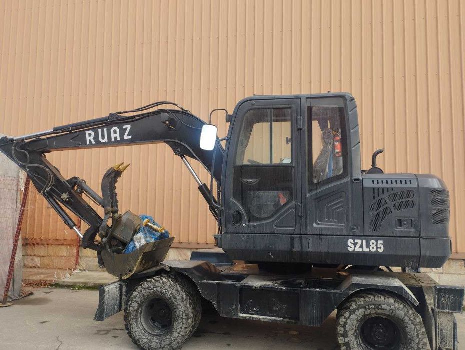Экскаватор RUAZ SZL85