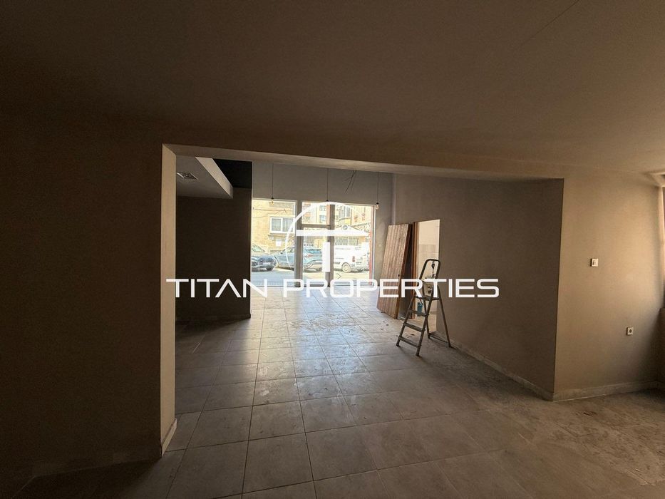 Магазин на две нива, под наем, Център