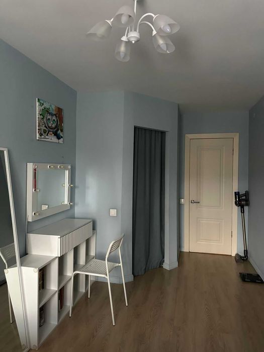 Продам 2хкомн квартиру стр пл