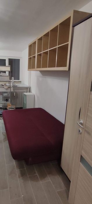 Canapea extensibila 3 locuri