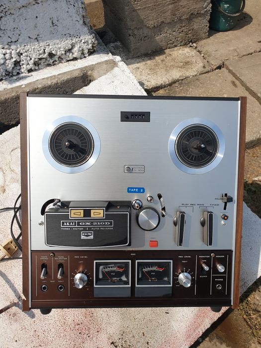 Magnetofon AKAI  GX210D Pentru colectie.
