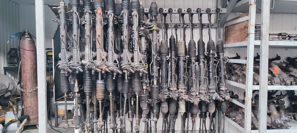 Рулевая рейка Mazda Bongo