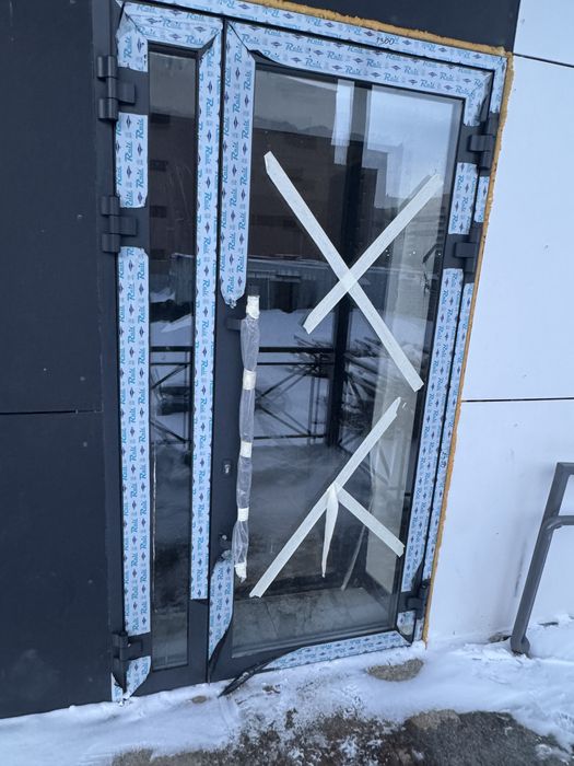 Дверь алюминиевая теплая серия