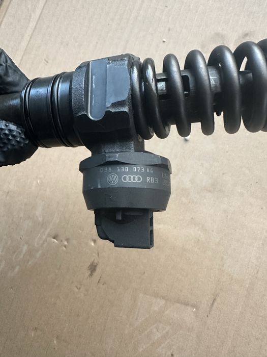 Injector VW / Skoda 1.9 diesel  ALH AGR ASV AVG golf 4 / passat b5
