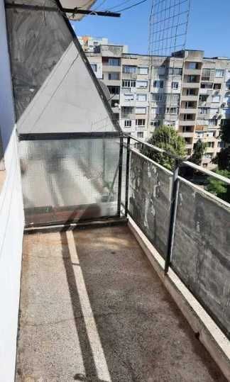 Продава се Двустаен апартамент в Плевен, Широк център - 65 кв.м за 1170 €/кв.м - Снимка #10