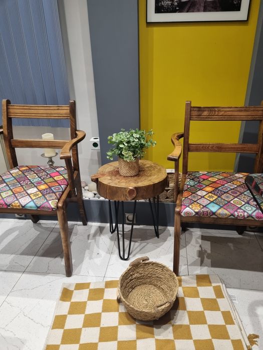 Дизайнерски стол / Кресло от масив Орех и маса