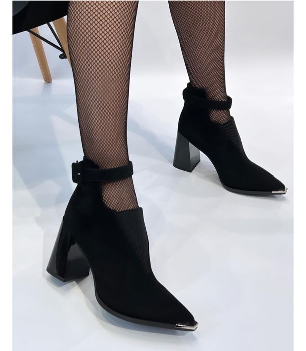 Ботильоны замшевые