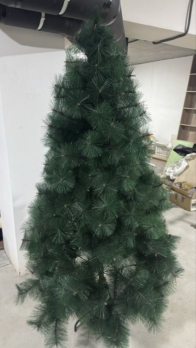 Новогодняя елка б/у