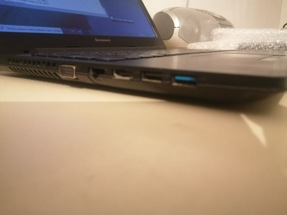 Lenovo Core i3. SSD 256 Gb.