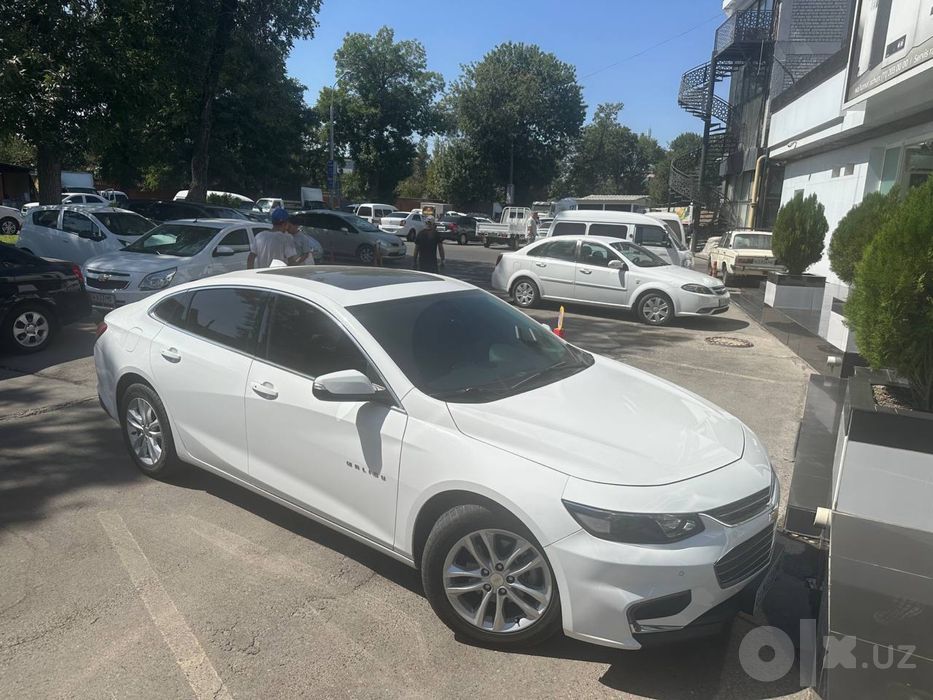 Malibu 2.4 atmosferni sostayana ideyal 45.000 yurgani xalol