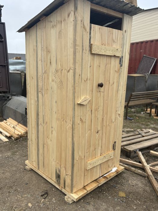 Туалет улечный деревянный