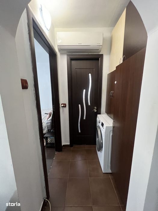 2 camere Craiovita parter înalt/ 4 balcon centrala termică 48 mp