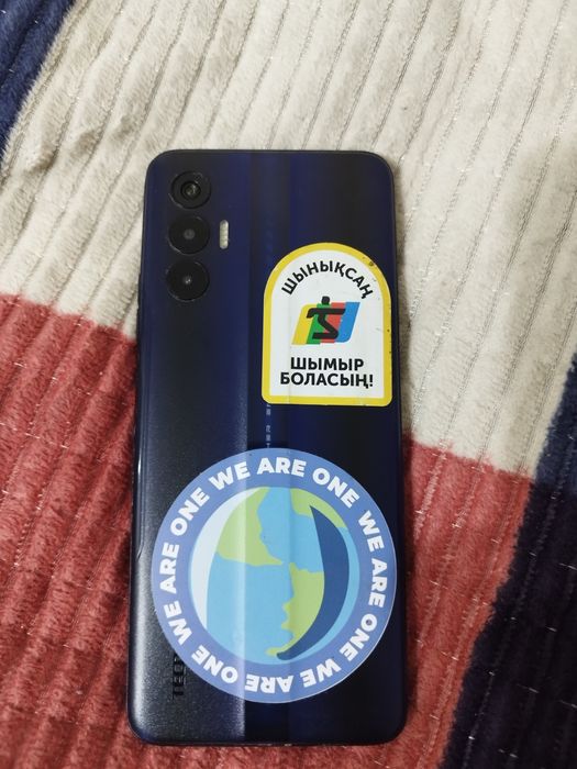 Tecno Pova 3 на 128 гб