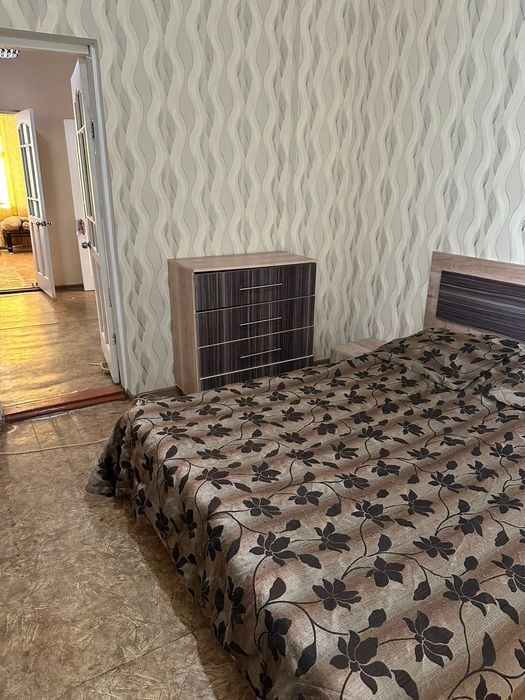 Продам 4-х комнатную квартиру