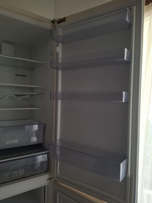 Frigider Beko Neo Frost