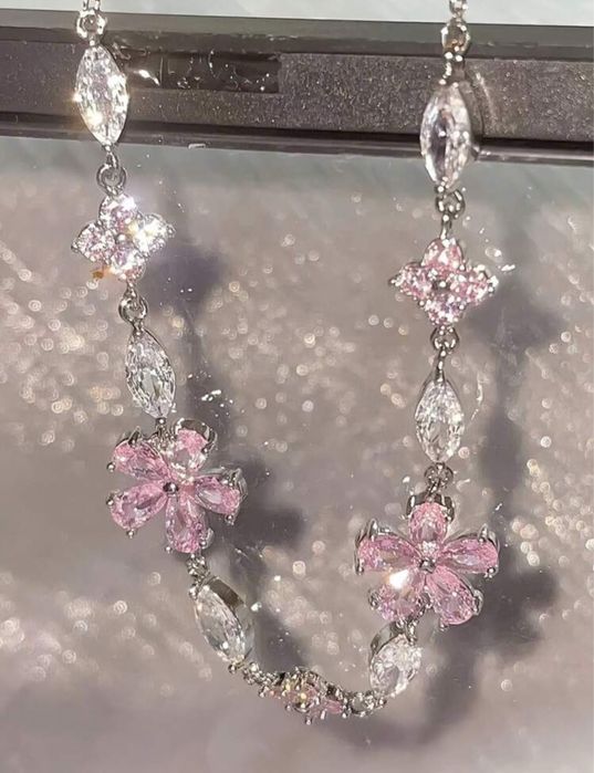 Бижута от сериала ,, почукай на вратата ми “