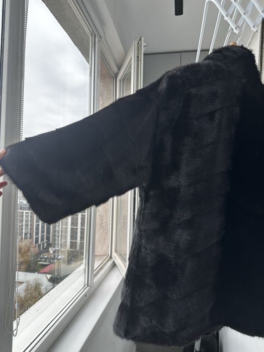 Продам норковую шубу