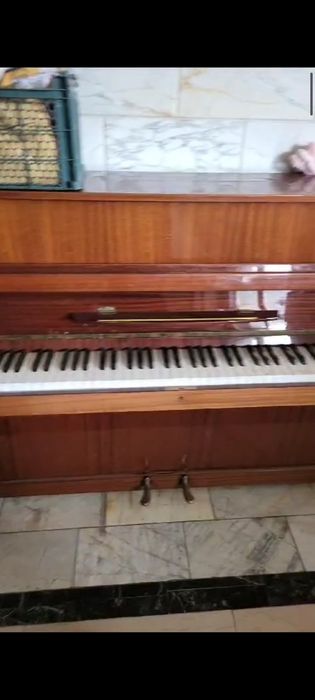 Пианино 150000...