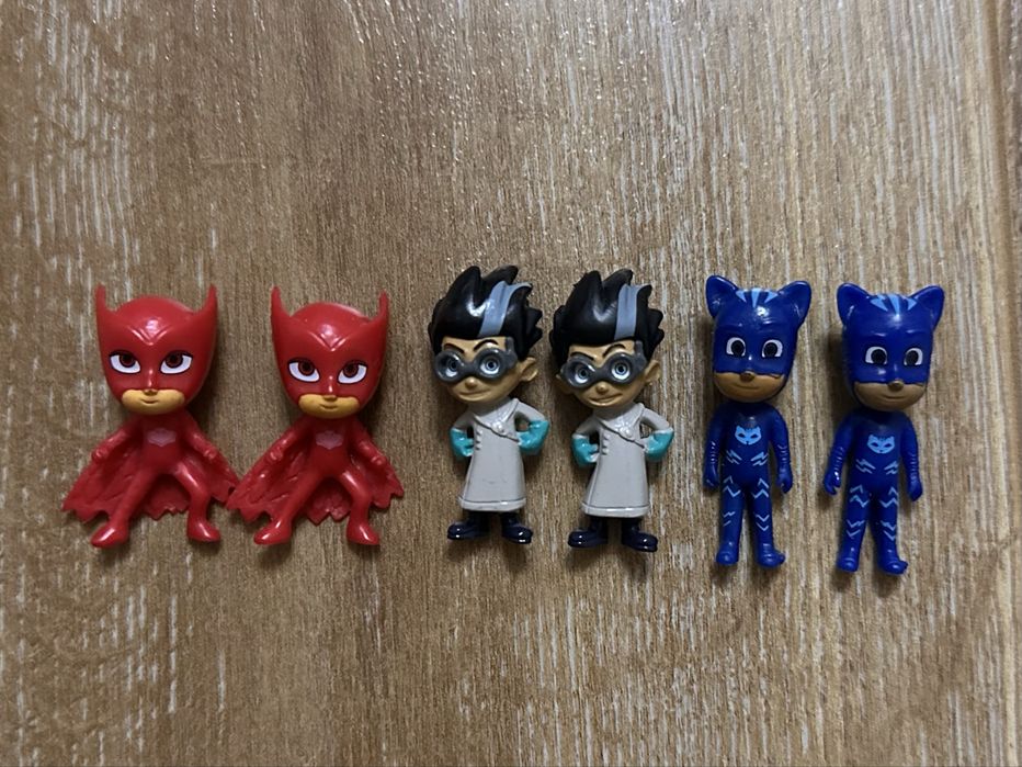 Фигурки из киндеров