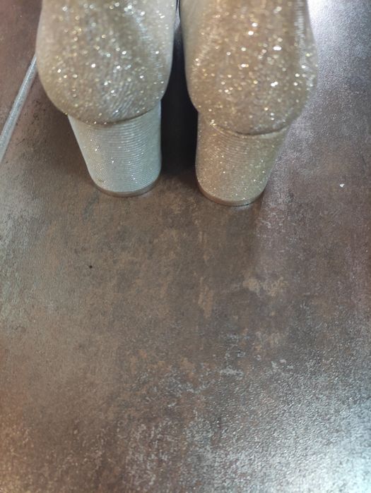 Официални обувки