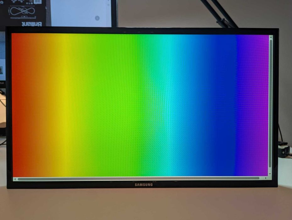 Monitor Samsung SF350 24'