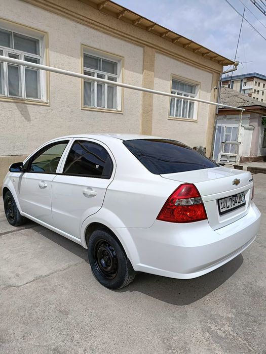 Nexia 3 2020 yil kraskasi toza