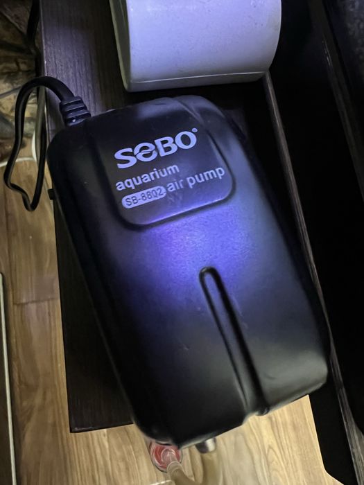 Продам аквариум на 130 литров под ключ